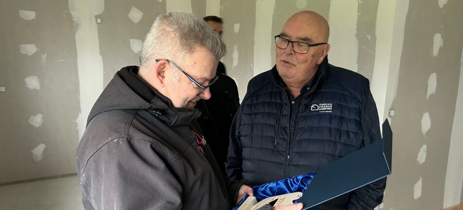 Benjamin livre sa 300ᵉ maison !  - Benjamin livre sa 300ᵉ maison !