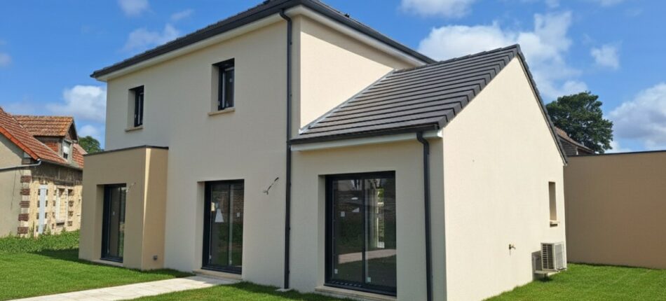 Maison à étage 135 m² à Saint-Germain-la-Blanche-Herbe (14)  - Saint-Germain-la-Blanche-Herbe