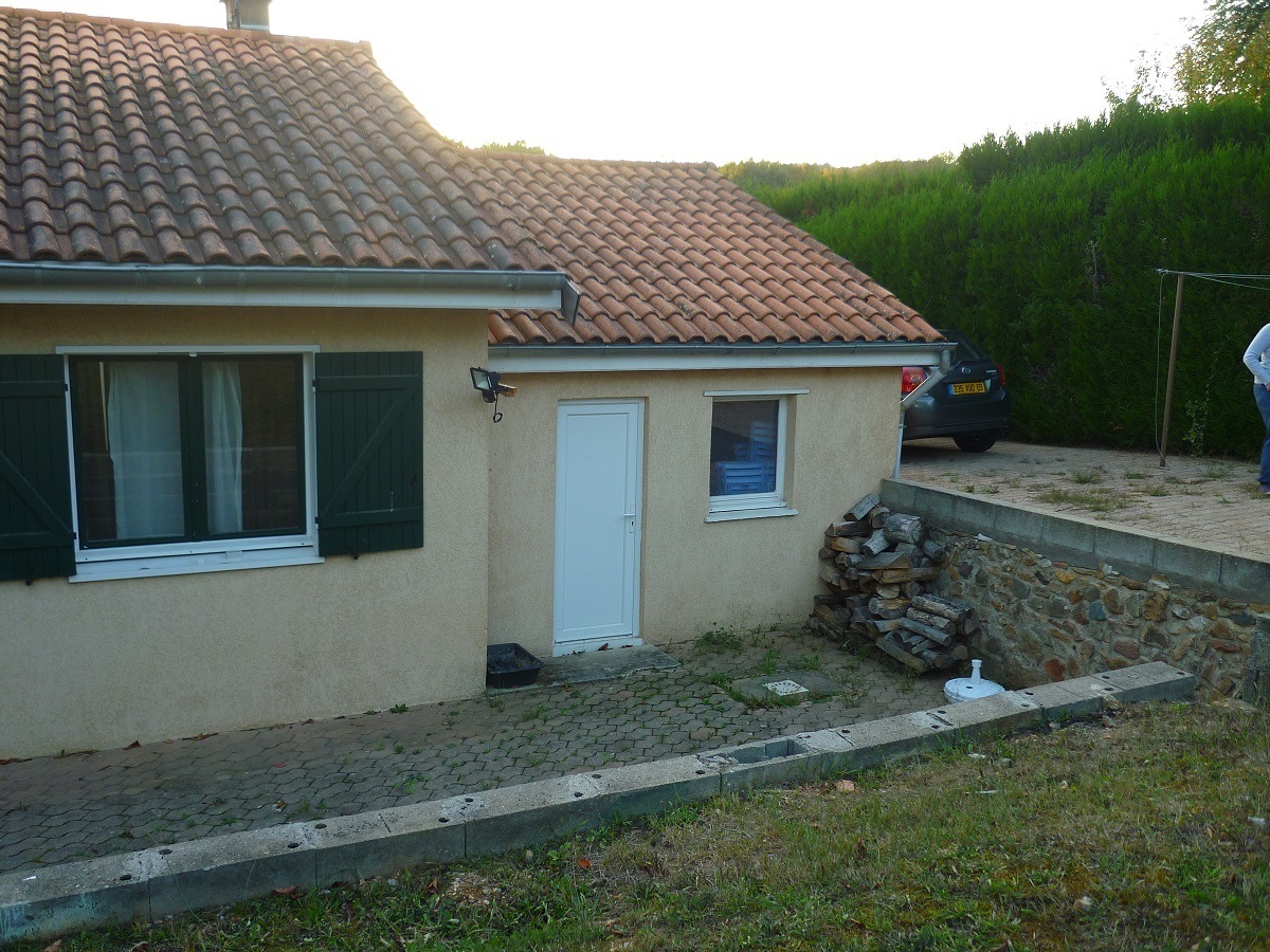 renovation extension frontenas 69 2 Rénovation globale et extension d'une maison par Maisons France Confort à Frontenas 69620