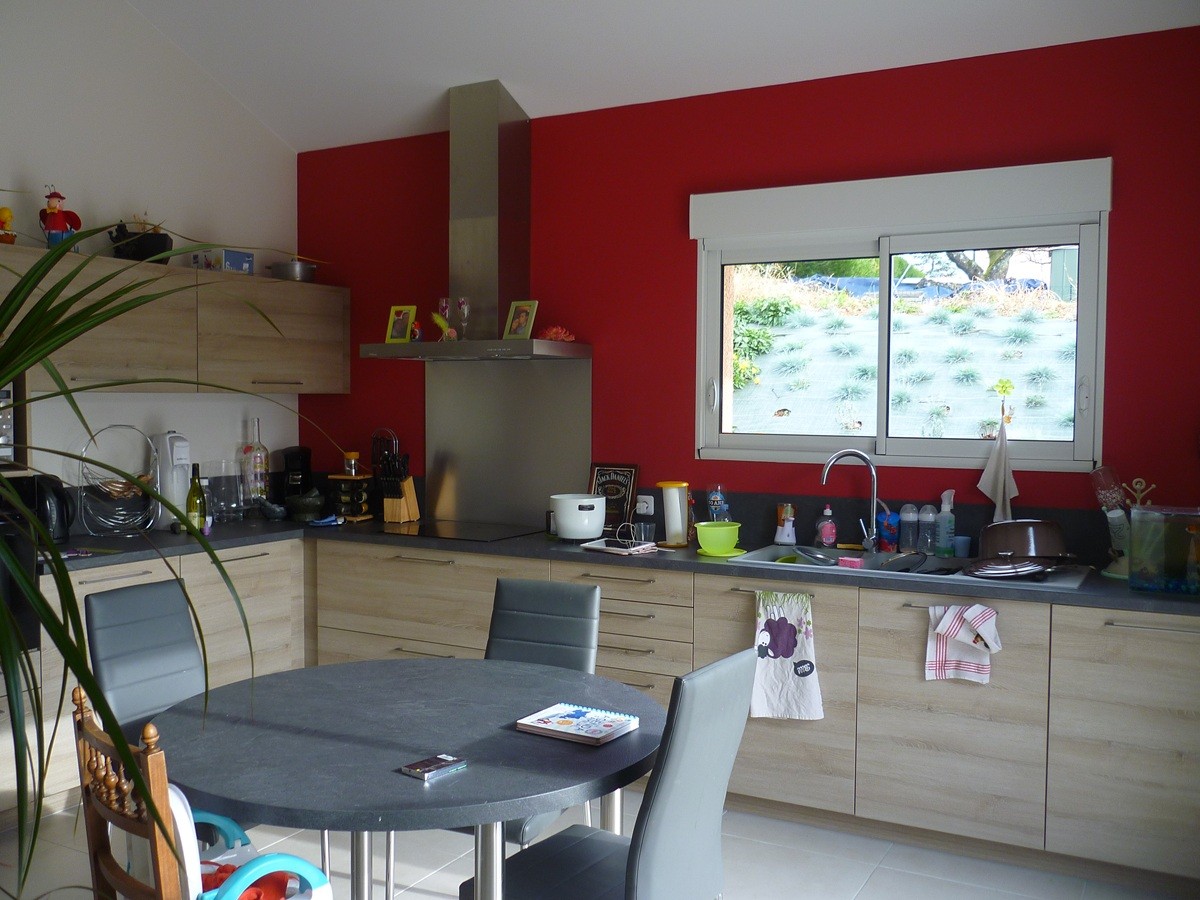 renovation extension frontenas 69 4 Rénovation globale et extension d'une maison par Maisons France Confort à Frontenas 69620