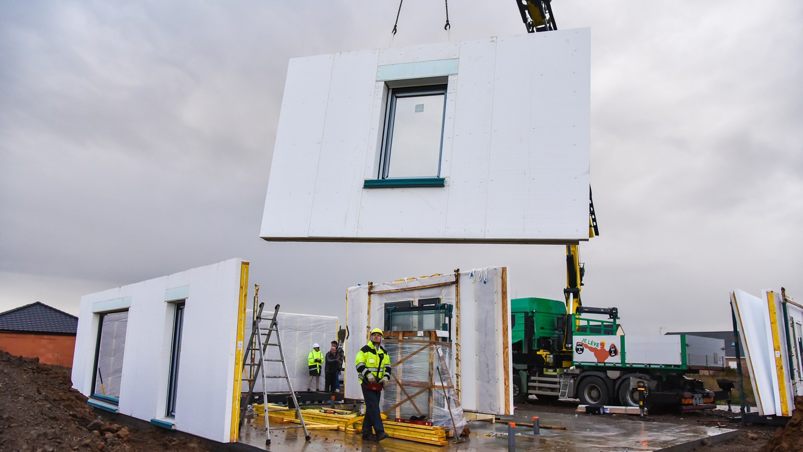 maison à ossature bois maisons france confort