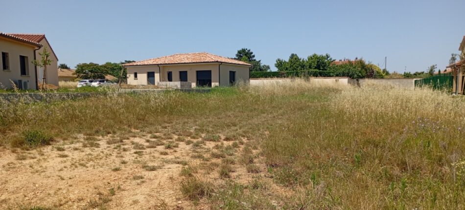 Visitez votre futur terrain à bâtir lors des Visites Privées à Anneyron (26) !  - Visites privées terrain viabilisé - Maisons France Confort