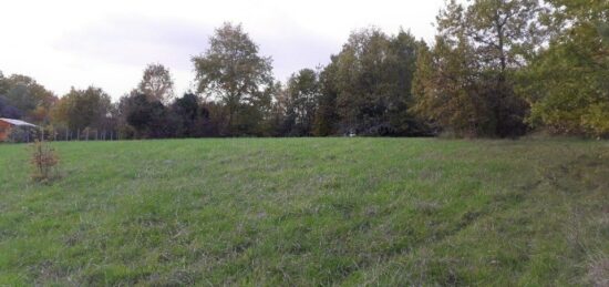 Terrain à bâtir à Sarliac-sur-l'Isle, Nouvelle-Aquitaine