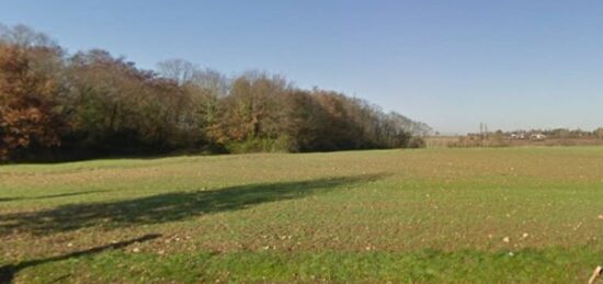 Terrain à bâtir à Mosnes, Centre-Val de Loire