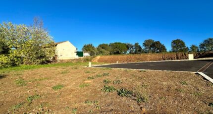 Pierrefeu-du-Var Terrain à bâtir - 2088706-10122annonce2202501284RM5K.jpeg Maisons France Confort