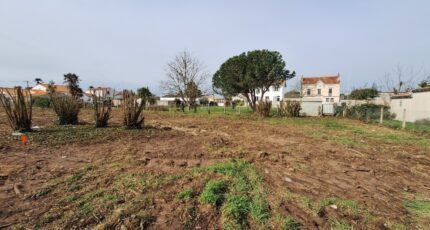 Saint-Palais-sur-Mer Terrain à bâtir - 2044443-3362annonce120250109QZB17.jpeg Maisons France Confort