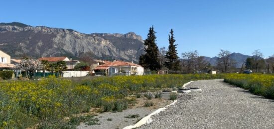 Terrain à bâtir à , Hautes-Alpes