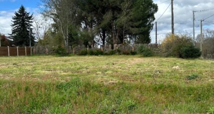 Saint-Martin-du-Bois Terrain à bâtir - 2147096-7300annonce120250401kJcLt.jpeg Maisons France Confort