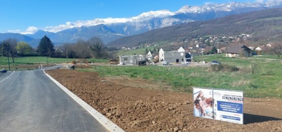 Terrain à bâtir à , Isère