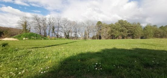 Terrain à bâtir à Lacropte, Nouvelle-Aquitaine