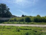 Terrain à bâtir à Vaison-la-Romaine (84110) 2160723-6150annonce420250516v7C7q.jpeg Maisons France Confort