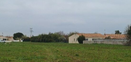 Terrain à bâtir à Pisany, Nouvelle-Aquitaine