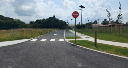 Poucharramet Terrain à bâtir - 2158682-10326annonce120250515XUBZk.jpeg Maisons France Confort