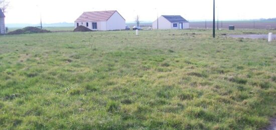 Terrain à bâtir à Crèvecœur-le-Grand, Hauts-de-France
