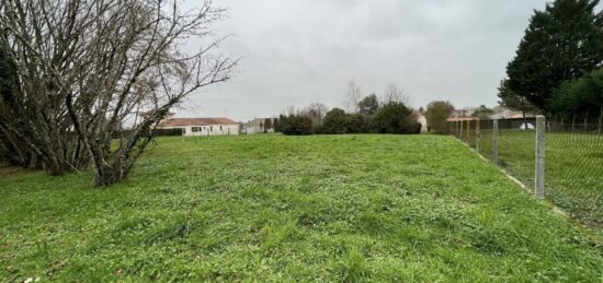 Terrain à bâtir à Jonzac, Nouvelle-Aquitaine