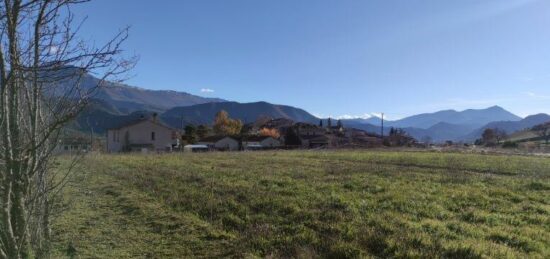 Terrain à bâtir à Le Brusquet, Provence-Alpes-Côte d'Azur