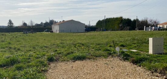 Terrain à bâtir à Thénac, Nouvelle-Aquitaine