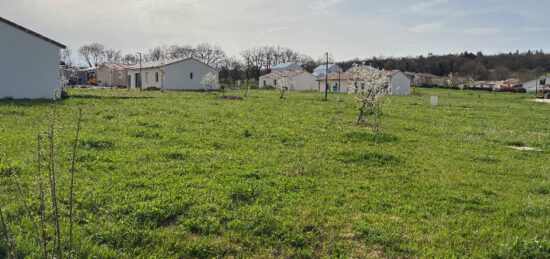 Maison neuve à , Charente