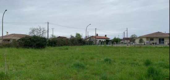Terrain à bâtir à Geloux, Nouvelle-Aquitaine