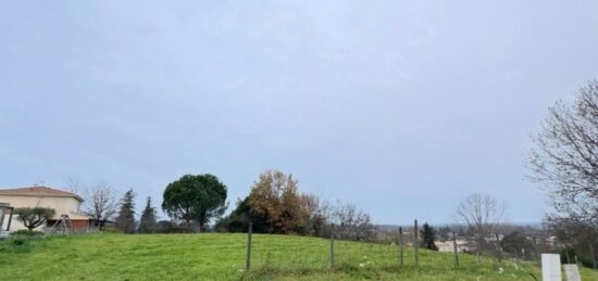 Terrain à bâtir à Espiet, Nouvelle-Aquitaine