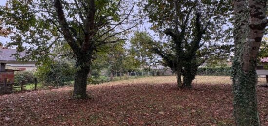 Terrain à bâtir à Saint-Maixant, Nouvelle-Aquitaine