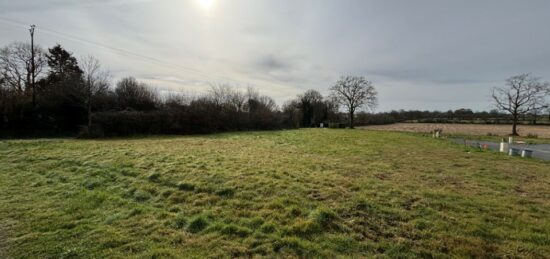 Terrain à bâtir à La Pouëze, Pays de la Loire