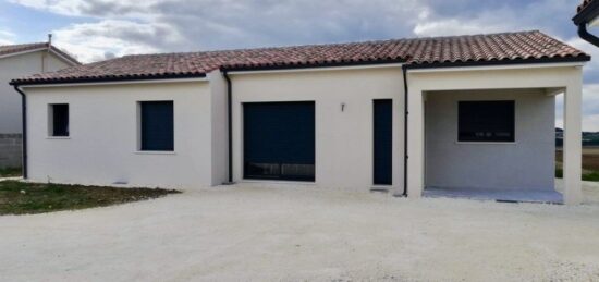Maison neuve à Palaja, Occitanie