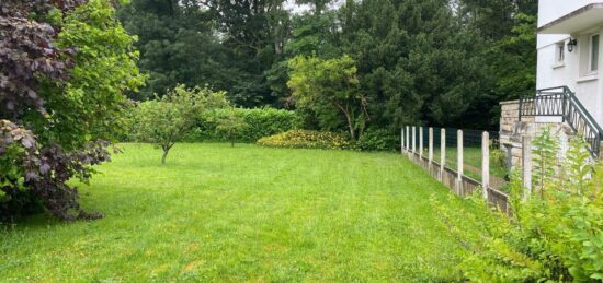 Terrain à bâtir à Array, Array