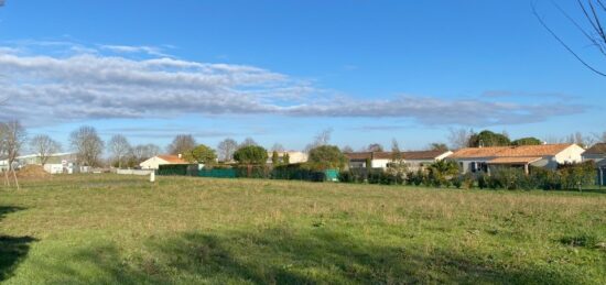 Terrain à bâtir à Pisany, Nouvelle-Aquitaine