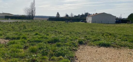 Terrain à bâtir à Thénac, Nouvelle-Aquitaine