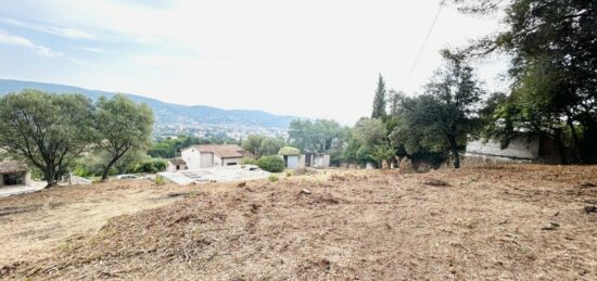 Terrain à bâtir à , Var