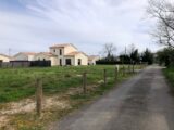 Terrain à bâtir à Vayres (33870) 2212398-1090annonce1202507035dk8P.jpeg Maisons France Confort