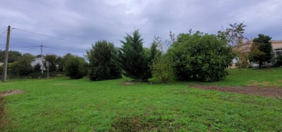 Terrain à bâtir à Izon, Nouvelle-Aquitaine