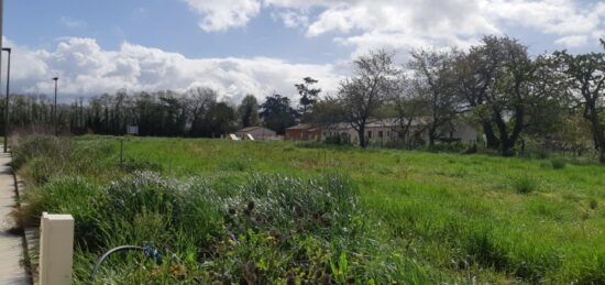 Terrain à bâtir à Finhan, Occitanie