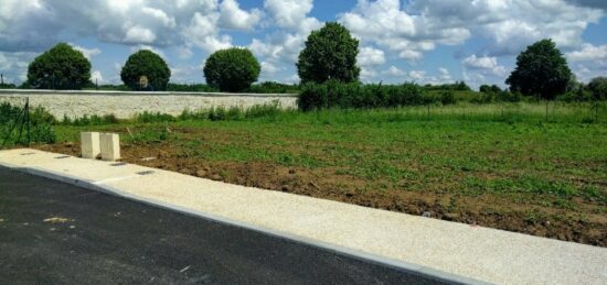 Terrain à bâtir à Moissy-Cramayel, Île-de-France