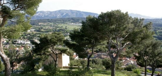 Terrain à bâtir à Allauch, Provence-Alpes-Côte d'Azur