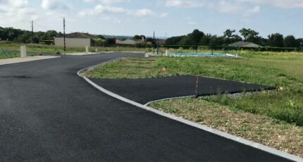 Ruelle-sur-Touvre Terrain à bâtir - 2201913-11045annonce120250623HFAKT.jpeg Maisons France Confort