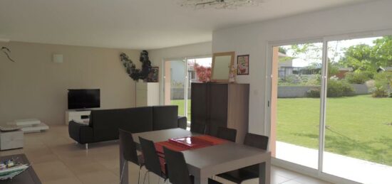 Maison neuve à , Aude