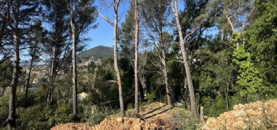 Terrain à bâtir à Cuers, Provence-Alpes-Côte d'Azur