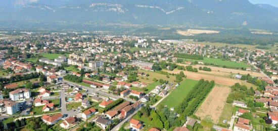 Terrain à bâtir à , Isère