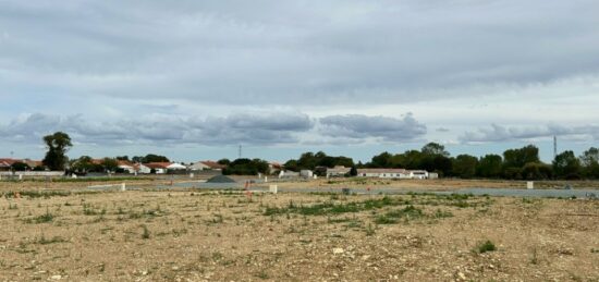 Terrain à bâtir à Villedoux, Nouvelle-Aquitaine