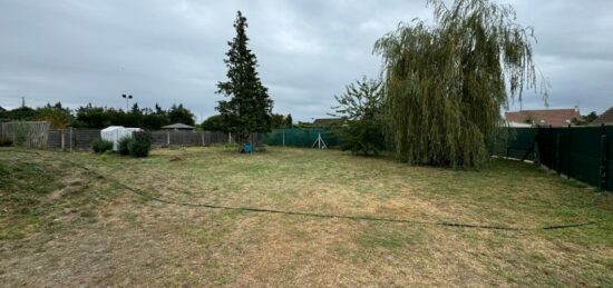 Terrain à bâtir à Freneuse, Île-de-France