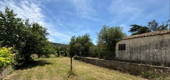 Terrain à bâtir à La Garde-Adhémar, Auvergne-Rhône-Alpes