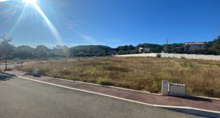 Brignoles Terrain à bâtir - 2313124-10122annonce120251021LAhmQ.jpeg Maisons France Confort