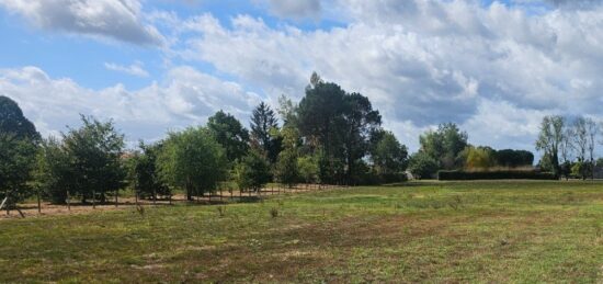 Terrain à bâtir à Uzeste, Nouvelle-Aquitaine