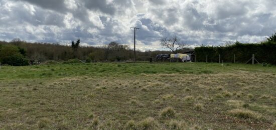 Terrain à bâtir à Nieul-lès-Saintes, Nouvelle-Aquitaine