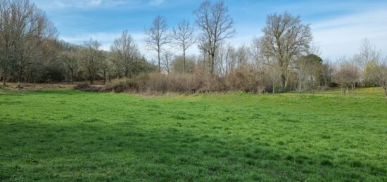 Terrain à bâtir à Le Montat, Occitanie