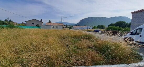 Terrain à bâtir à , Hautes-Alpes