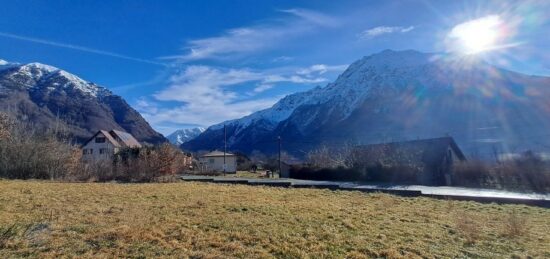 Terrain à bâtir à , Hautes-Alpes