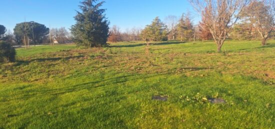 Terrain à bâtir à , Gers